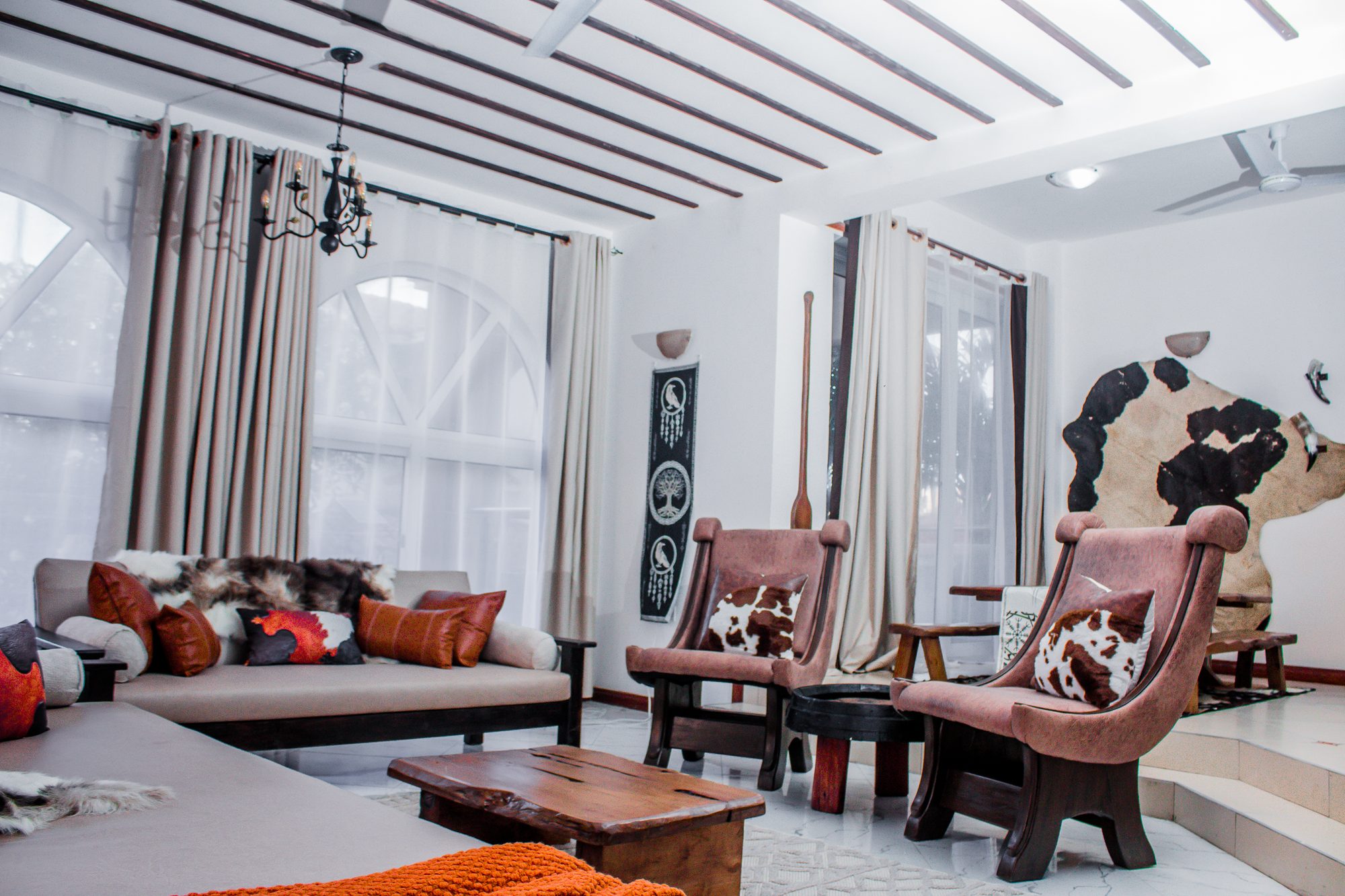 The Hall · lounge and dining corner