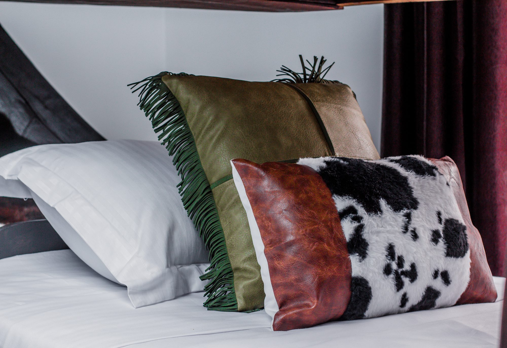 Floki’s Chamber · bedding